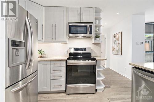 15 Murray Street Unit#2, Ottawa, ON - Indoor Photo Showing Kitchen With Upgraded Kitchen