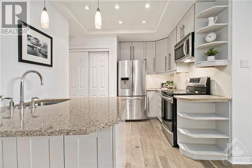 15 Murray Street Unit#2, Ottawa, ON - Indoor Photo Showing Kitchen With Upgraded Kitchen