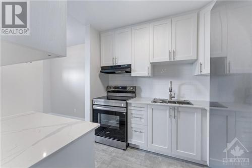 2000 Jasmine Crescent Unit#611, Ottawa, ON - Indoor Photo Showing Kitchen