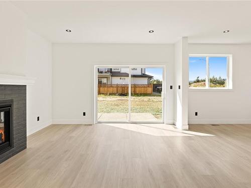 3362 Esker Lane, Duncan, BC - Indoor Photo Showing Living Room With Fireplace