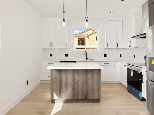 3362 Esker Lane, Duncan, BC - Indoor Photo Showing Kitchen