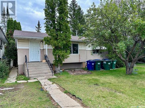 704 P Avenue N, Saskatoon, SK - Outdoor