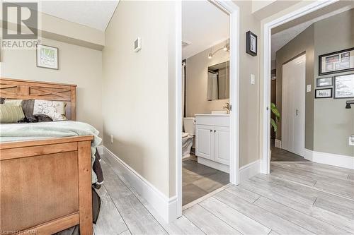 3227 King Street E Unit# 409, Kitchener, ON - Indoor Photo Showing Bedroom