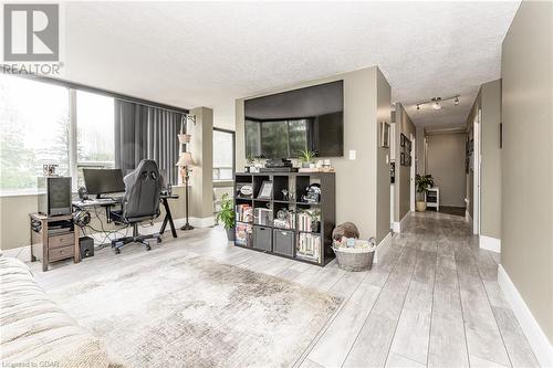 3227 King Street E Unit# 409, Kitchener, ON - Indoor