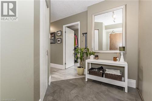 3227 King Street E Unit# 409, Kitchener, ON - Indoor Photo Showing Bathroom