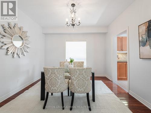 129 Sonoma Boulevard, Vaughan, ON - Indoor Photo Showing Dining Room