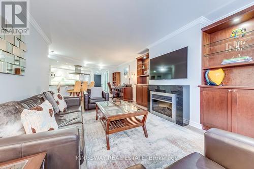 910 - 33 University Avenue, Toronto, ON - Indoor Photo Showing Living Room With Fireplace