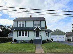 384 Myrtle Street  Summerside, PE C1N 1X8