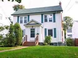 2145 CONNAUGHT Avenue  Halifax Peninsula, NS B3L 2Z2