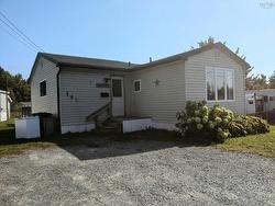 142 Hilltop Drive  Lower Sackville, NS B4C 2P5