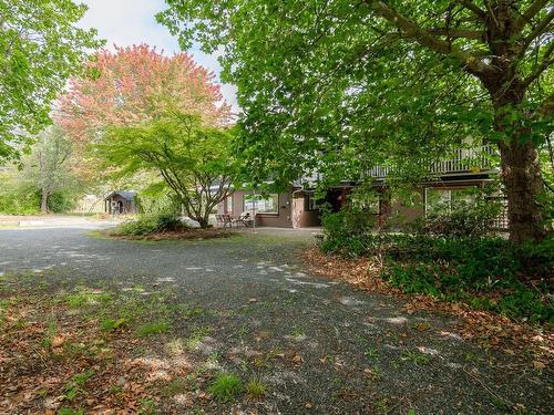 5633 Strick Rd, Port Alberni, BC 