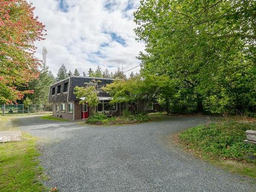 5633 Strick Rd, Port Alberni, BC 