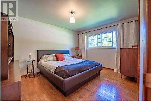 57 Simon Lake Drive, Greater Sudbury, ON - Indoor Photo Showing Bedroom