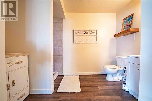 57 Simon Lake Drive, Greater Sudbury, ON - Indoor Photo Showing Bathroom