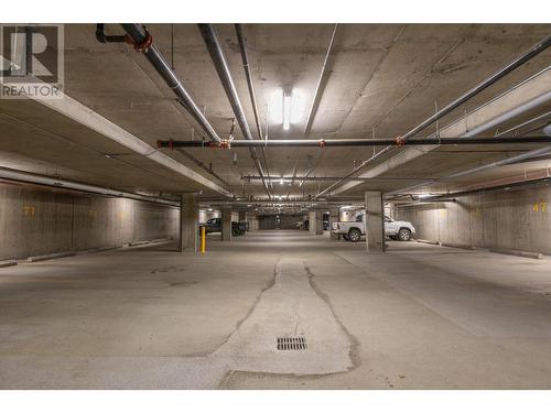 2046 Robson Place Unit# 107, Kamloops, BC - Indoor Photo Showing Garage