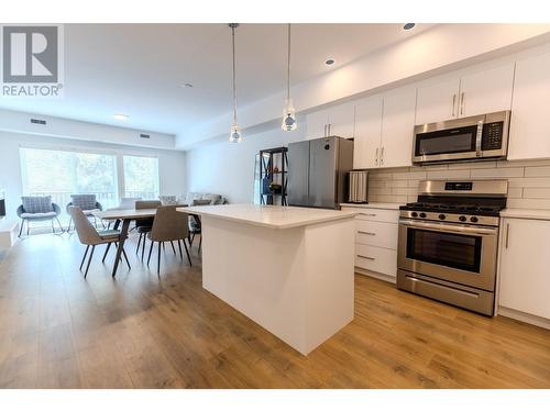 2046 Robson Place Unit# 107, Kamloops, BC - Indoor Photo Showing Kitchen With Stainless Steel Kitchen With Upgraded Kitchen