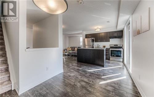 1989 Ottawa Street Unit# 20E, Kitchener, ON - Indoor Photo Showing Kitchen