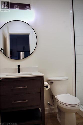 Main Floor Bath - 184 Burris Street, Hamilton, ON - Indoor Photo Showing Bathroom