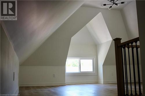 Upper Unit Top Floor - 184 Burris Street, Hamilton, ON - Indoor Photo Showing Other Room