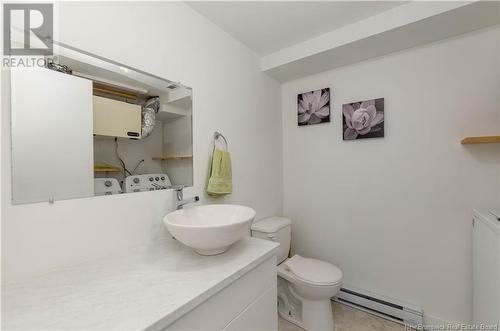 199 Evergreen Drive, Moncton, NB - Indoor Photo Showing Bathroom