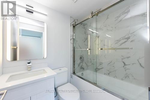 302 - 3939 Duke Of York Boulevard, Mississauga, ON - Indoor Photo Showing Bathroom