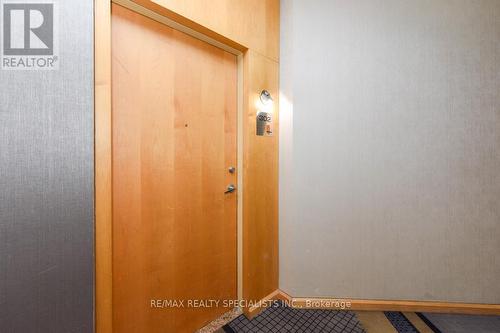 302 - 3939 Duke Of York Boulevard, Mississauga, ON - Indoor Photo Showing Other Room