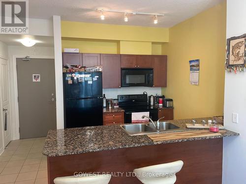 1805 - 3525 Kariya Drive, Mississauga, ON - Indoor Photo Showing Kitchen With Double Sink