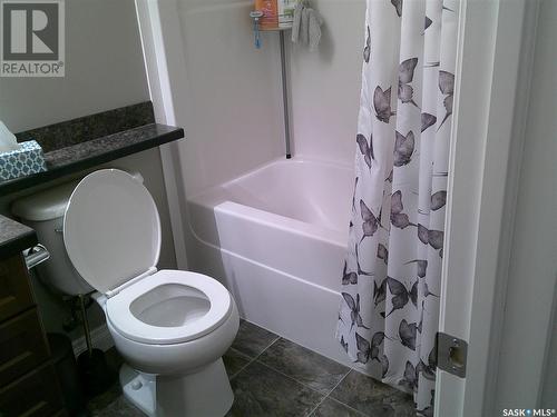 217 3630 Haughton Road E, Regina, SK - Indoor Photo Showing Bathroom