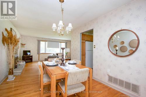 10 Killarney Road, Smith-Ennismore-Lakefield, ON - Indoor Photo Showing Dining Room