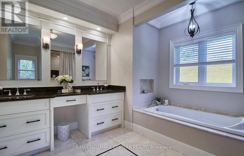 23 Woodland Trail, Kawartha Lakes (Bethany), ON - Indoor Photo Showing Bathroom