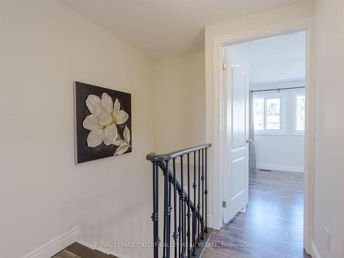 5937 Shandwick Pl, Mississauga, ON - Indoor Photo Showing Other Room