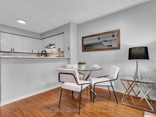 165-99 Bristol Rd, Mississauga, ON - Indoor Photo Showing Dining Room