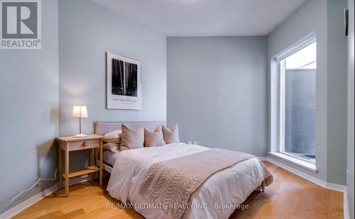 602 - 115 Richmond Street E, Toronto, ON - Indoor Photo Showing Bedroom