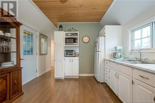 13 Third Street, Lakeville, NB - Indoor Photo Showing Kitchen With Double Sink