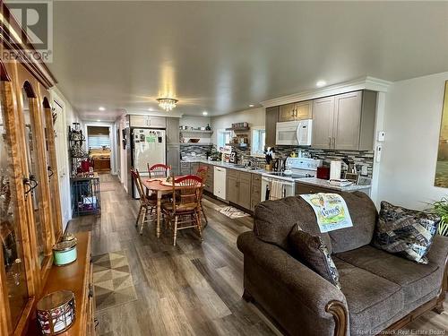 21 Hudson Drive, Aroostook, NB - Indoor Photo Showing Living Room