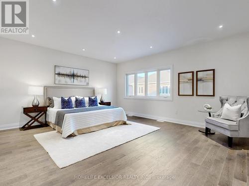 19 Aida Place, Richmond Hill, ON - Indoor Photo Showing Bedroom