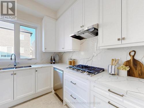 19 Aida Place, Richmond Hill, ON - Indoor Photo Showing Kitchen With Double Sink