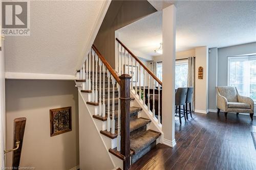 2880 Headon Forest Drive Unit# 18, Burlington, ON - Indoor Photo Showing Other Room