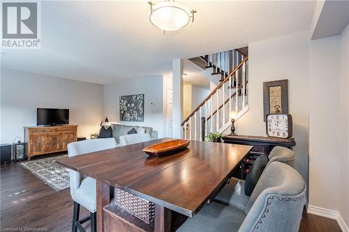 2880 Headon Forest Drive Unit# 18, Burlington, ON - Indoor Photo Showing Dining Room