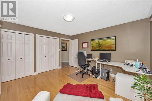 2807 Henrie Road, Prescott And Russell, ON - Indoor Photo Showing Office