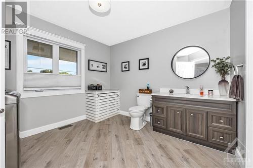 2807 Henrie Road, Prescott And Russell, ON - Indoor Photo Showing Bathroom