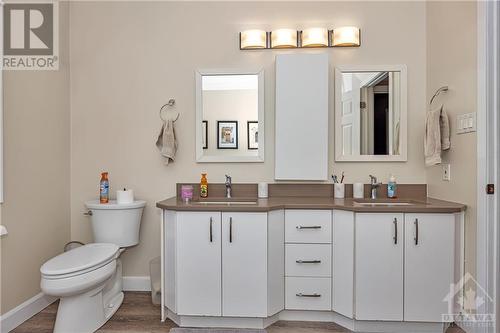 2807 Henrie Road, Prescott And Russell, ON - Indoor Photo Showing Bathroom