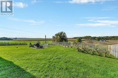 2807 Henrie Road, Clarence-Rockland, ON - Outdoor With View