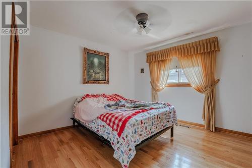 227 Gardner Avenue, Cornwall, ON - Indoor Photo Showing Bedroom