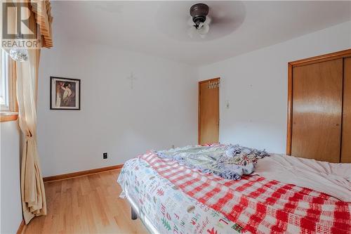 227 Gardner Avenue, Cornwall, ON - Indoor Photo Showing Bedroom