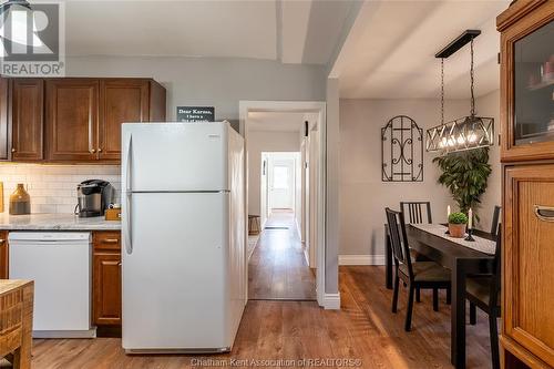 16 Thelma Avenue, Chatham, ON - Indoor Photo Showing Kitchen