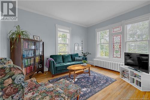 286 Douglas Avenue, Saint John, NB - Indoor Photo Showing Living Room