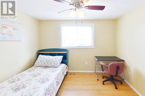 1261 Limberlost Road, London, ON - Indoor Photo Showing Bedroom