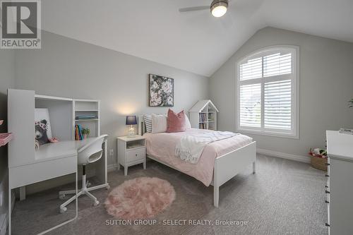 1962 Kilgorman Way, London, ON - Indoor Photo Showing Bedroom