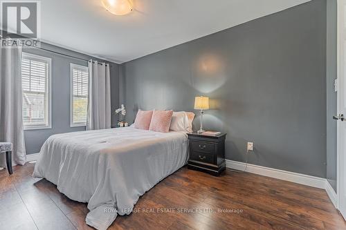 3035 Dewridge Avenue, Oakville, ON - Indoor Photo Showing Bedroom